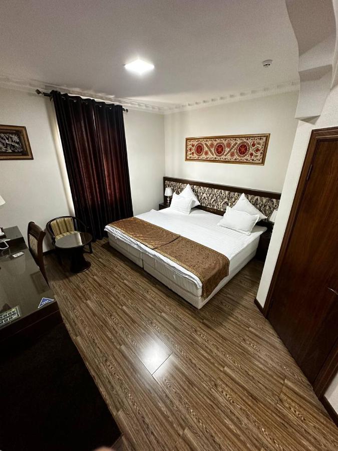Shahristan Plaza Hotel Bukhara Exterior photo